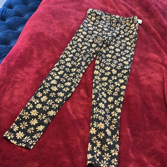 Jessica Simpson Dainty Retro Floral Leggings Size 8 - Picture 6 of 16